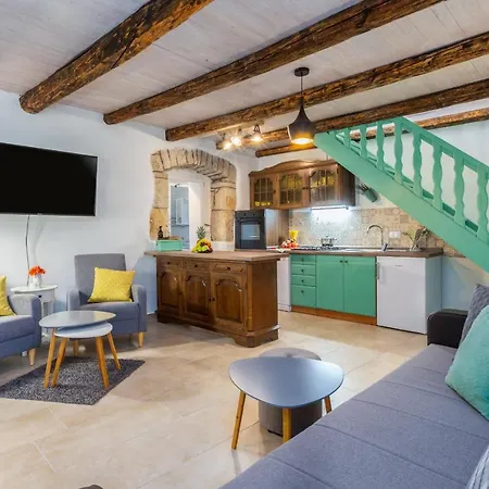 Kuca Za Odmor Aurora Kavran