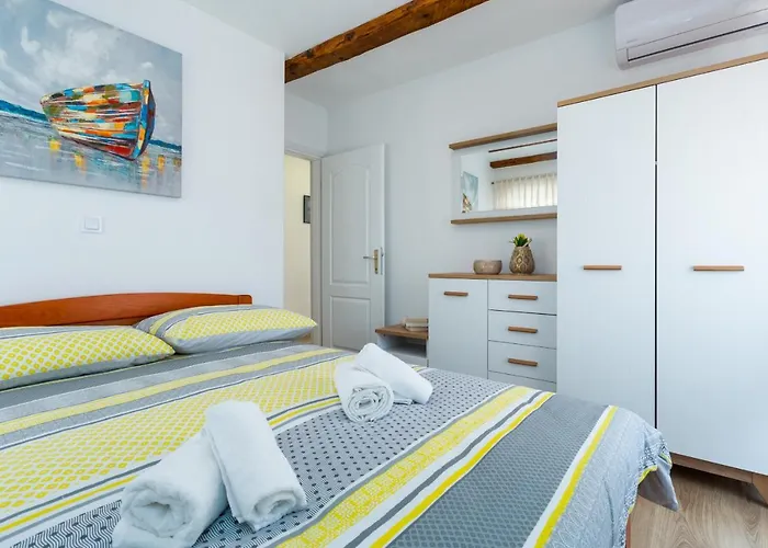 Kuca Za Odmor Aurora 펜션 *